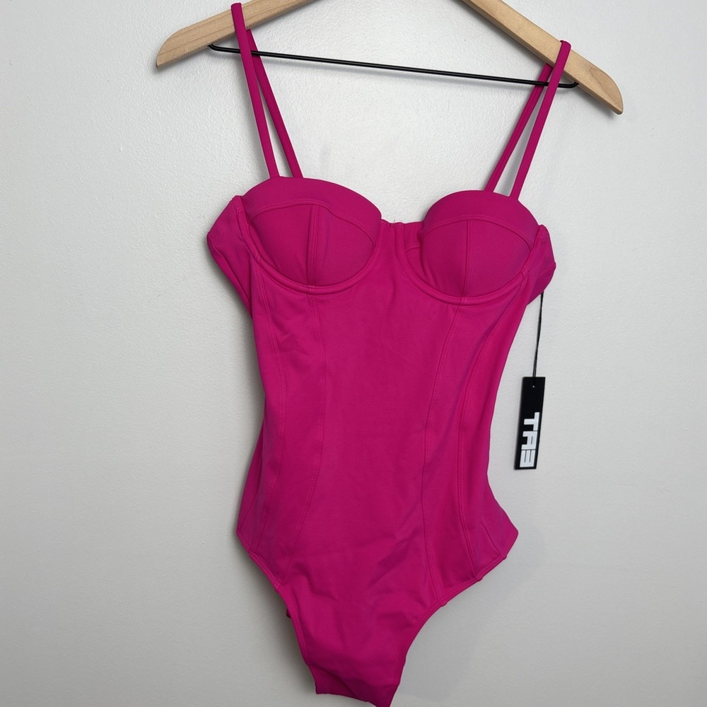 TA3 Pushy One-Piece Swimsuit Medium Reg/Long A Cup Pink Shapewear $178 NEW